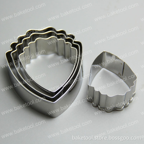 New 4pcs stainless steel carnation cake cutter with plain edge